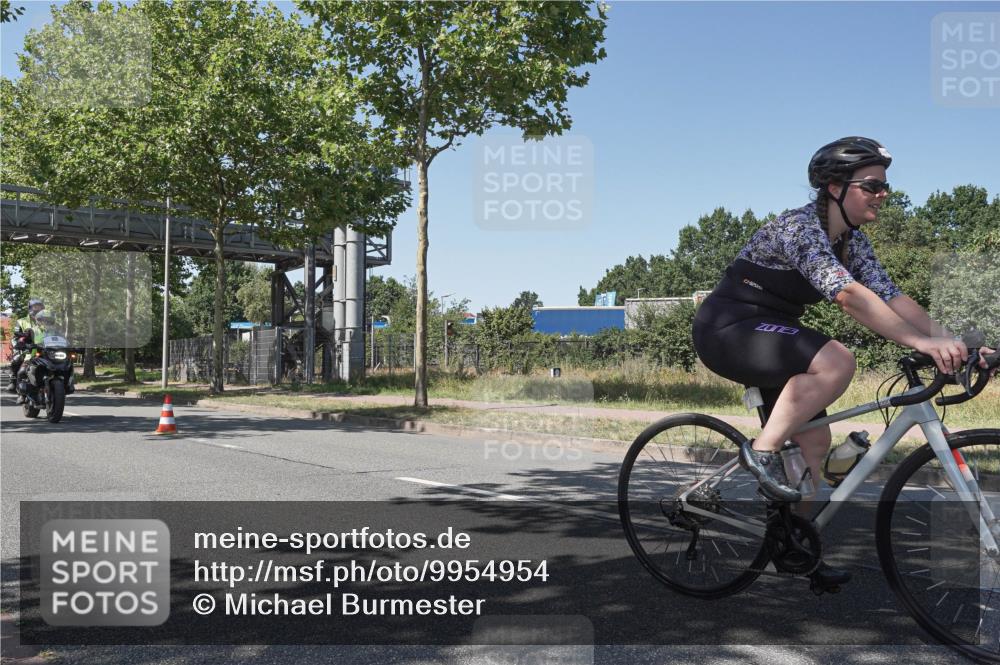 09.08.2026 - GEWOBA Citytriathlon Bremen Michael Burmester http://msf.ph/oto/9954954 09.08.2026 14:38:10 Radfahren 193, 202, 221, 266, 277, 280, 293, 297, 306, 314, 319, 324, 330, 335, 344, 434, 454, 485, 521, 522 meine-sportfotos.de