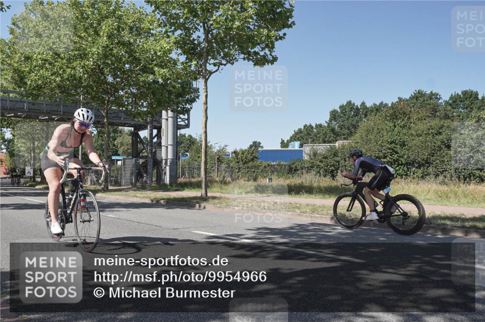 09.08.2026 - GEWOBA Citytriathlon Bremen Michael Burmester http://msf.ph/oto/9954966 09.08.2026 14:38:20 Radfahren 173, 190, 266, 277, 289, 297, 314, 319, 324, 330, 352, 402, 431 meine-sportfotos.de