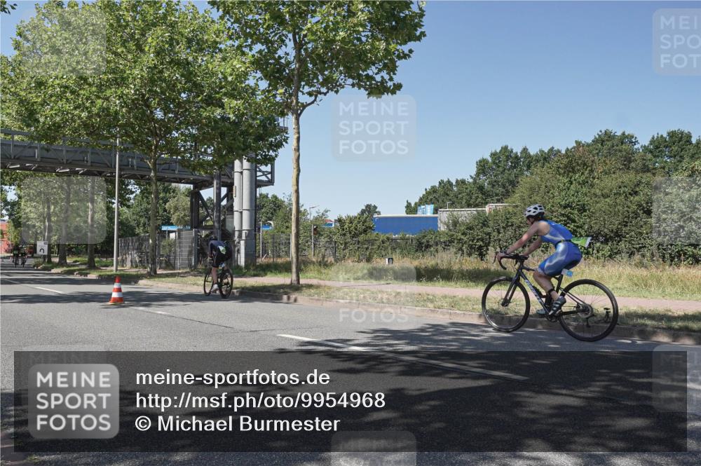 09.08.2026 - GEWOBA Citytriathlon Bremen Michael Burmester http://msf.ph/oto/9954968 09.08.2026 14:38:21 Radfahren 173, 190, 277, 289, 297, 314, 324, 330, 352, 402, 417, 431 meine-sportfotos.de