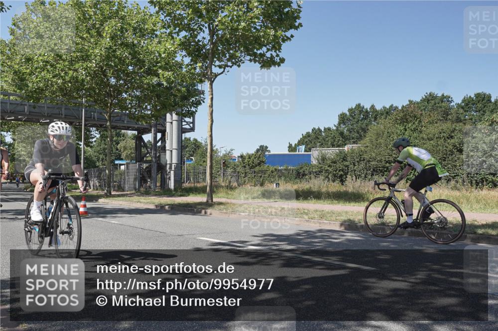 09.08.2026 - GEWOBA Citytriathlon Bremen Michael Burmester http://msf.ph/oto/9954977 09.08.2026 14:38:29 Radfahren 173, 190, 216, 222, 227, 249, 276, 277, 289, 320, 352, 402, 417, 431 meine-sportfotos.de