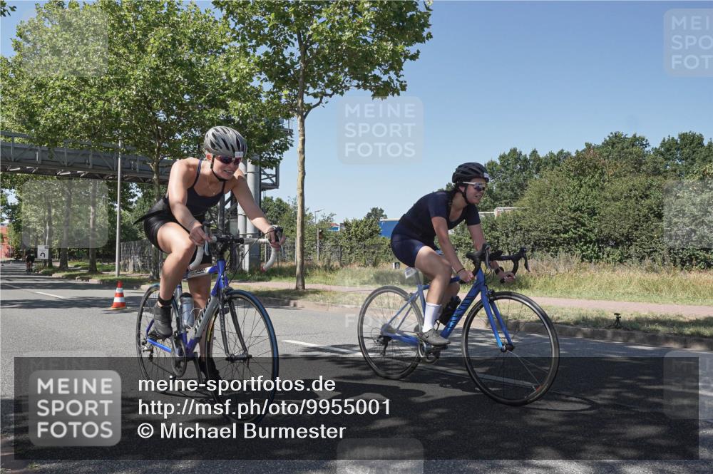 09.08.2026 - GEWOBA Citytriathlon Bremen Michael Burmester http://msf.ph/oto/9955001 09.08.2026 14:38:49 Radfahren 210, 216, 227, 253, 273, 276, 310, 347 meine-sportfotos.de