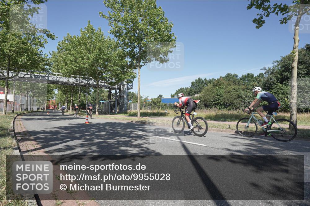 09.08.2026 - GEWOBA Citytriathlon Bremen Michael Burmester http://msf.ph/oto/9955028 09.08.2026 12:14:01 Radfahren 662, 684, 771 meine-sportfotos.de