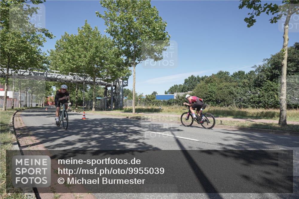 09.08.2026 - GEWOBA Citytriathlon Bremen Michael Burmester http://msf.ph/oto/9955039 09.08.2026 12:14:17 Radfahren 594, 647, 662 meine-sportfotos.de