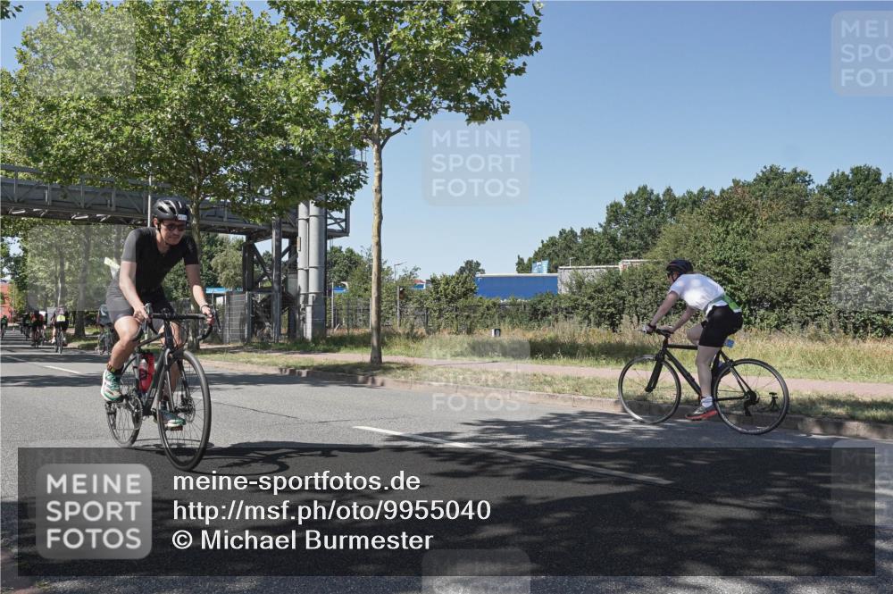 09.08.2026 - GEWOBA Citytriathlon Bremen Michael Burmester http://msf.ph/oto/9955040 09.08.2026 14:39:29 Radfahren 61, 106, 239, 340 meine-sportfotos.de