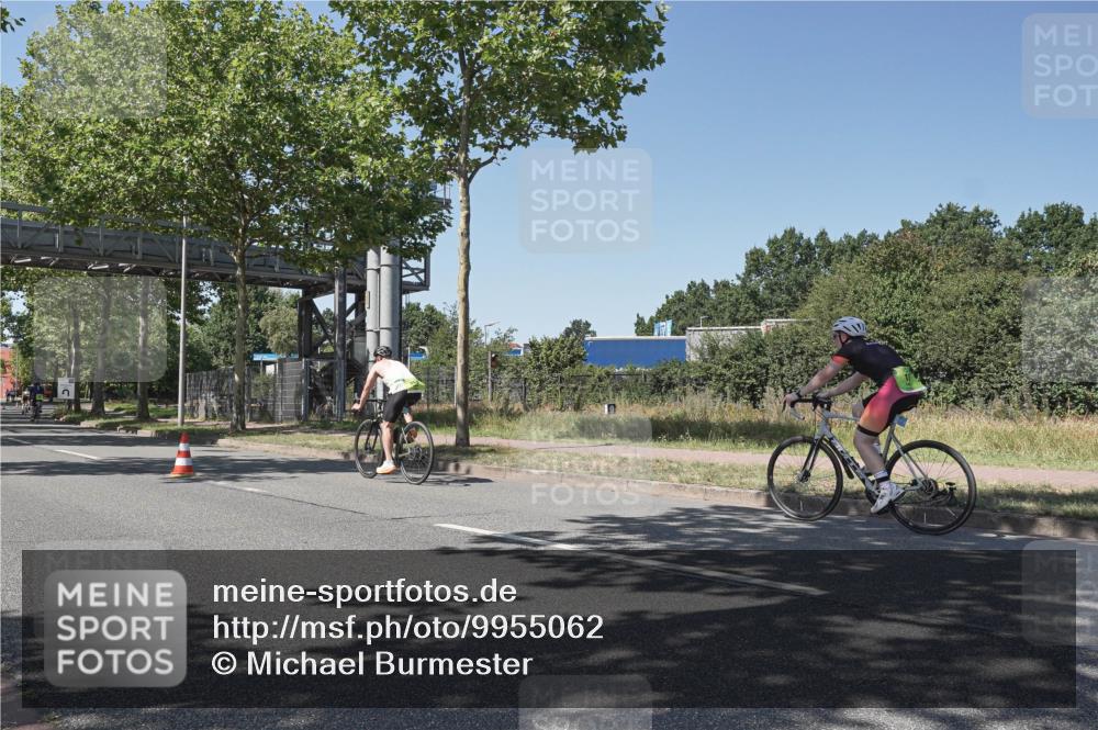 09.08.2026 - GEWOBA Citytriathlon Bremen Michael Burmester http://msf.ph/oto/9955062 09.08.2026 14:39:46 Radfahren 234, 258, 340, 413, 423 meine-sportfotos.de