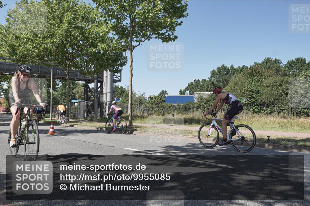 09.08.2026 - GEWOBA Citytriathlon Bremen Michael Burmester http://msf.ph/oto/9955085 09.08.2026 14:40:03 Radfahren 234, 237, 258, 261, 282, 391, 393, 413, 423, 479 meine-sportfotos.de