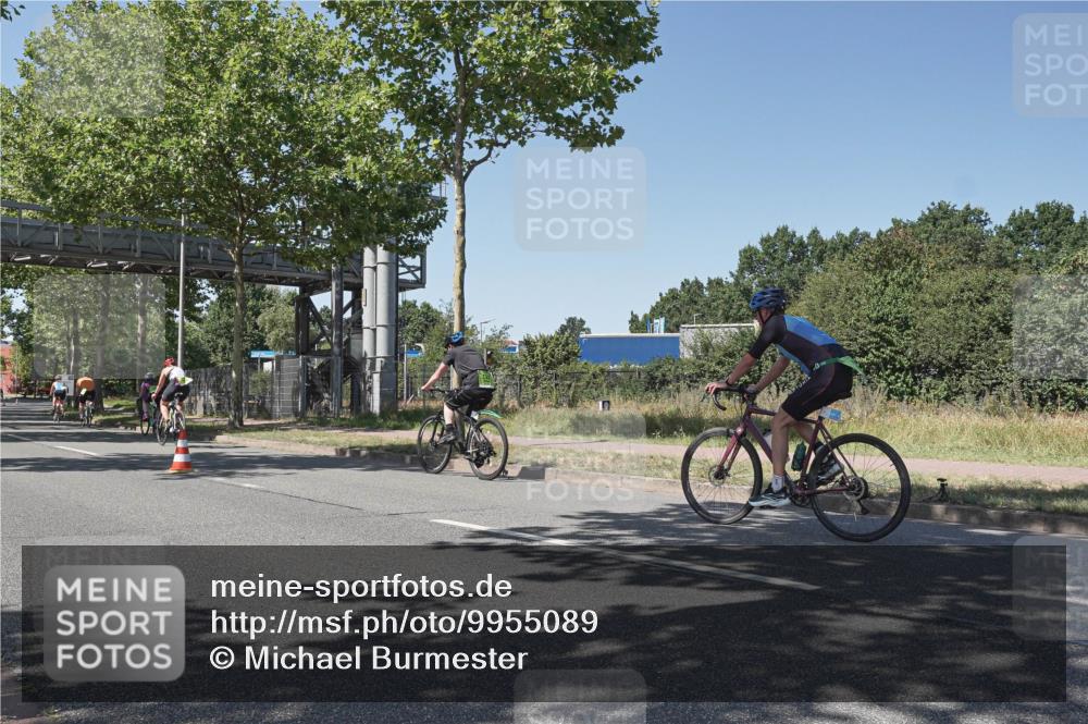 09.08.2026 - GEWOBA Citytriathlon Bremen Michael Burmester http://msf.ph/oto/9955089 09.08.2026 14:40:05 Radfahren 234, 237, 261, 282, 391, 393, 413, 440, 479 meine-sportfotos.de