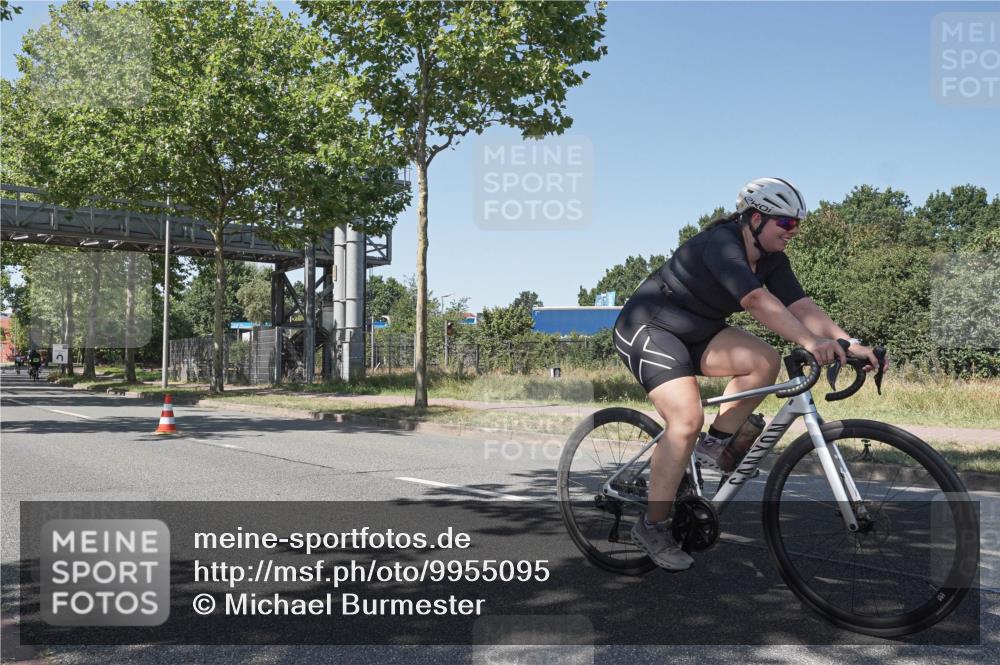 09.08.2026 - GEWOBA Citytriathlon Bremen Michael Burmester http://msf.ph/oto/9955095 09.08.2026 14:40:12 Radfahren 88, 101, 237, 238, 261, 282, 338, 388, 412, 440, 479, 482 meine-sportfotos.de