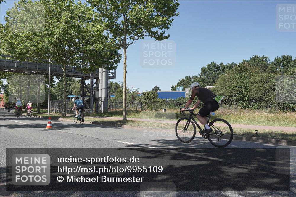 09.08.2026 - GEWOBA Citytriathlon Bremen Michael Burmester http://msf.ph/oto/9955109 09.08.2026 14:40:18 Radfahren 88, 101, 224, 237, 238, 261, 282, 338, 388, 412, 440, 482 meine-sportfotos.de