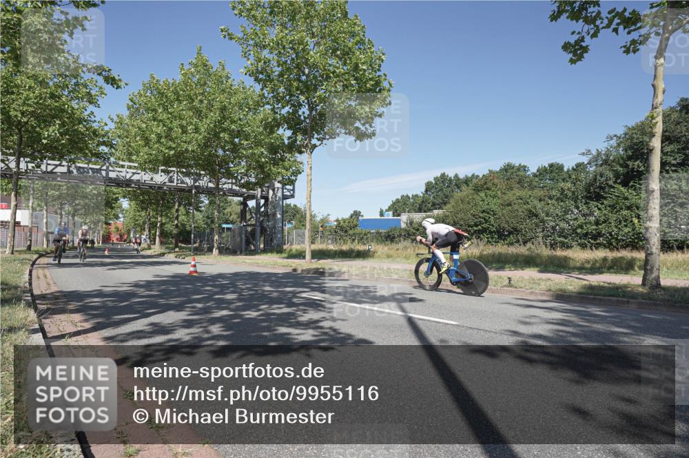 09.08.2026 - GEWOBA Citytriathlon Bremen Michael Burmester http://msf.ph/oto/9955116 09.08.2026 12:15:21 Radfahren 613, 615, 646, 655, 793, 1008, 1016, 1128 meine-sportfotos.de