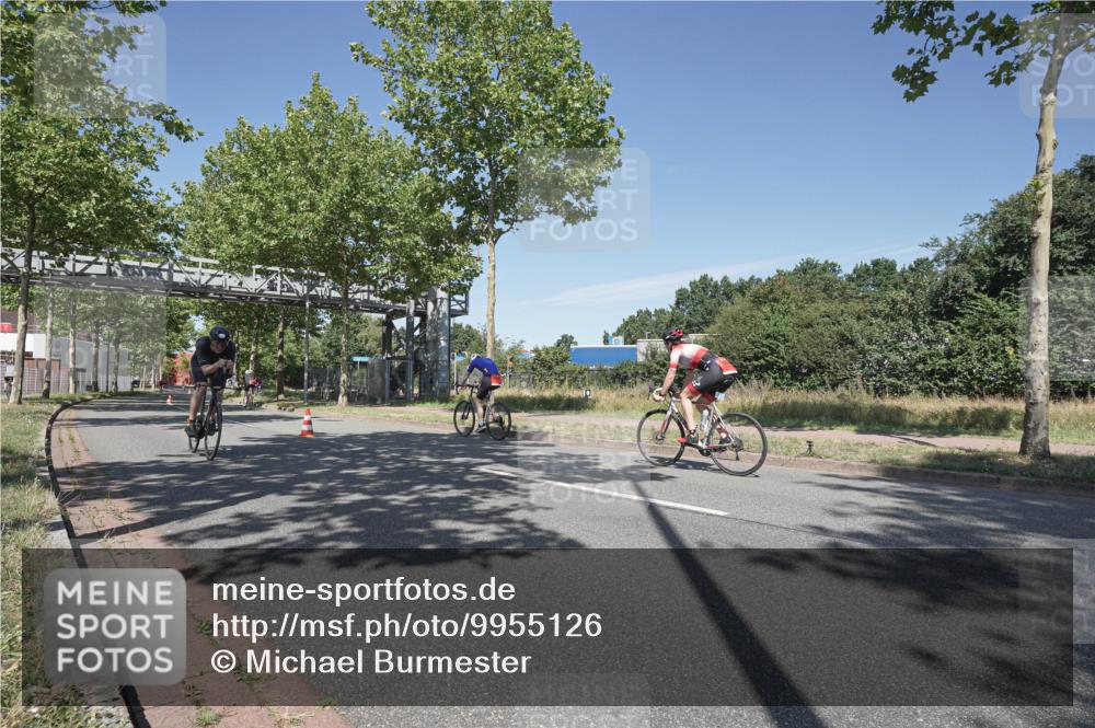 09.08.2026 - GEWOBA Citytriathlon Bremen Michael Burmester http://msf.ph/oto/9955126 09.08.2026 12:15:32 Radfahren 615, 655, 735, 793, 1008, 1137 meine-sportfotos.de