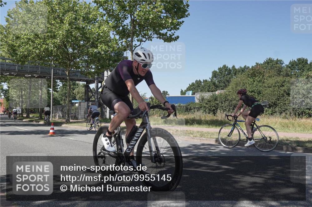 09.08.2026 - GEWOBA Citytriathlon Bremen Michael Burmester http://msf.ph/oto/9955145 09.08.2026 14:40:37 Radfahren 18, 197, 204, 224, 244, 250, 358, 415, 449, 456, 508 meine-sportfotos.de