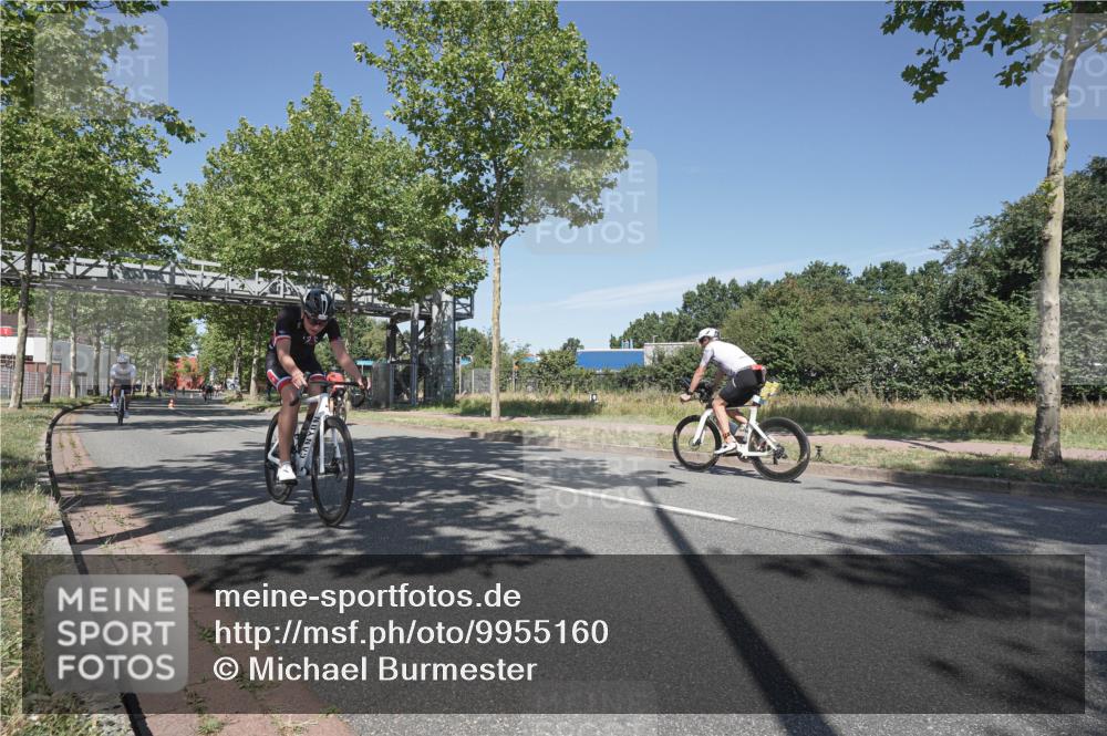 09.08.2026 - GEWOBA Citytriathlon Bremen Michael Burmester http://msf.ph/oto/9955160 09.08.2026 12:15:52 Radfahren 730, 765, 874, 875, 880, 883, 983, 1133, 1137 meine-sportfotos.de