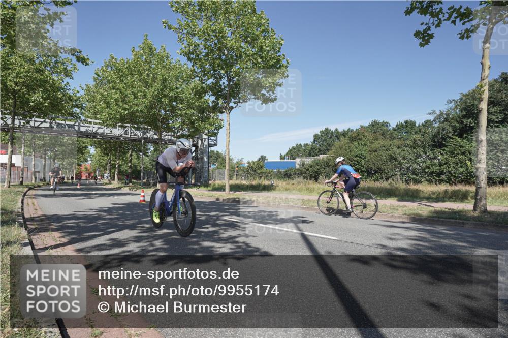 09.08.2026 - GEWOBA Citytriathlon Bremen Michael Burmester http://msf.ph/oto/9955174 09.08.2026 12:16:03 Radfahren 611, 730, 855, 874, 875, 879, 883, 955, 983 meine-sportfotos.de
