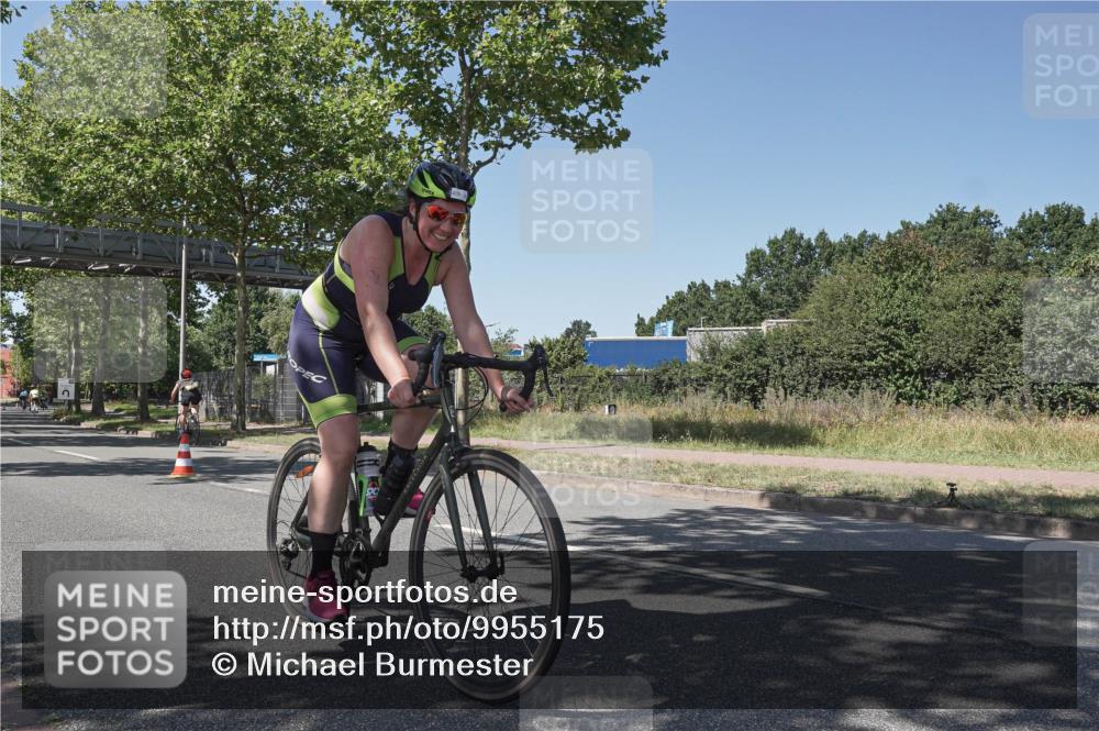 09.08.2026 - GEWOBA Citytriathlon Bremen Michael Burmester http://msf.ph/oto/9955175 09.08.2026 14:41:05 Radfahren 132, 199, 206, 368, 372, 405, 409, 428, 493 meine-sportfotos.de