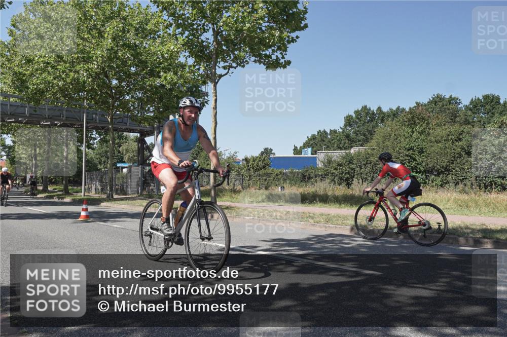 09.08.2026 - GEWOBA Citytriathlon Bremen Michael Burmester http://msf.ph/oto/9955177 09.08.2026 14:41:07 Radfahren 132, 199, 206, 368, 372, 405, 409, 428, 501 meine-sportfotos.de