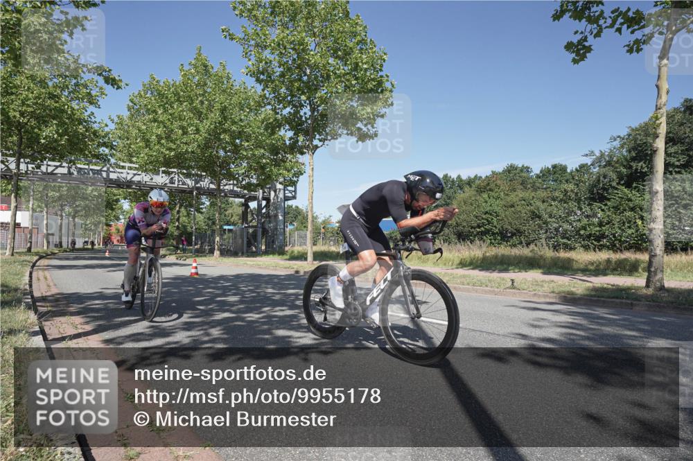 09.08.2026 - GEWOBA Citytriathlon Bremen Michael Burmester http://msf.ph/oto/9955178 09.08.2026 12:16:08 Radfahren 611, 716, 726, 730, 855, 874, 879, 955, 983, 1117 meine-sportfotos.de