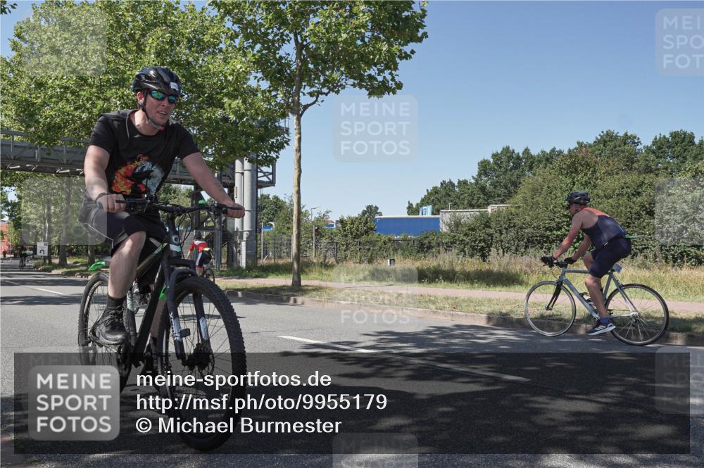 09.08.2026 - GEWOBA Citytriathlon Bremen Michael Burmester http://msf.ph/oto/9955179 09.08.2026 14:41:08 Radfahren 132, 199, 368, 372, 409, 428, 501 meine-sportfotos.de