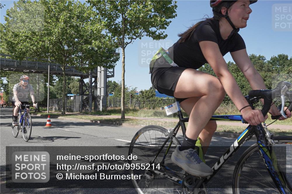 09.08.2026 - GEWOBA Citytriathlon Bremen Michael Burmester http://msf.ph/oto/9955214 09.08.2026 14:41:37 Radfahren 142, 212, 213, 223, 230, 255, 311, 313, 342, 389, 411, 419, 435, 471, 519 meine-sportfotos.de