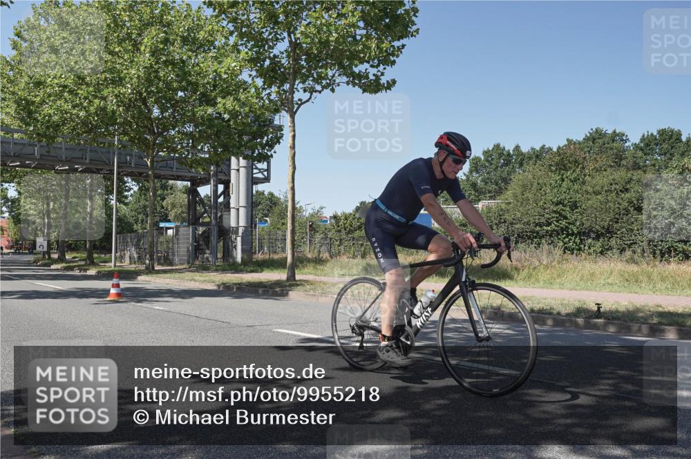09.08.2026 - GEWOBA Citytriathlon Bremen Michael Burmester http://msf.ph/oto/9955218 09.08.2026 14:41:38 Radfahren 142, 212, 213, 223, 230, 255, 311, 313, 342, 389, 394, 411, 419, 435, 471, 519 meine-sportfotos.de