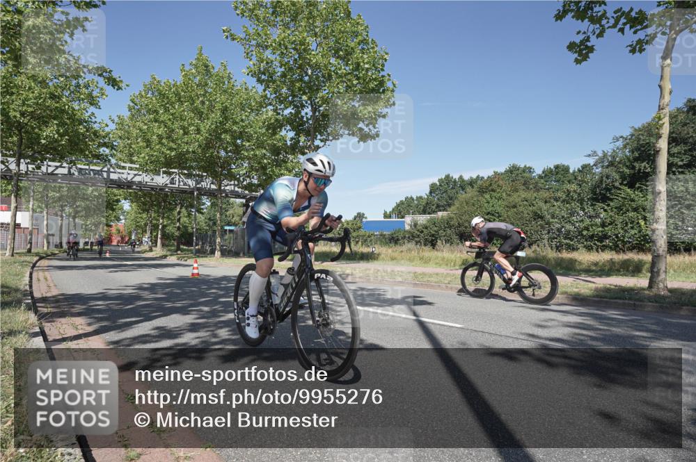 09.08.2026 - GEWOBA Citytriathlon Bremen Michael Burmester http://msf.ph/oto/9955276 09.08.2026 12:17:30 Radfahren 565, 579, 598, 609, 650, 653, 758, 778, 784, 807 meine-sportfotos.de
