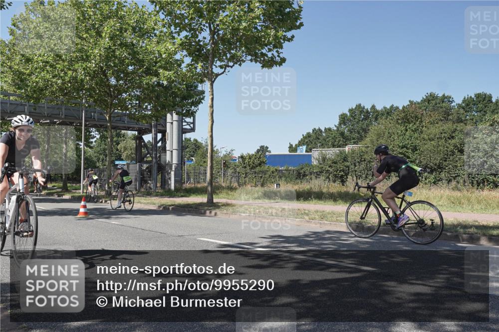 09.08.2026 - GEWOBA Citytriathlon Bremen Michael Burmester http://msf.ph/oto/9955290 09.08.2026 14:42:39 Radfahren 195, 233, 268, 281, 421 meine-sportfotos.de