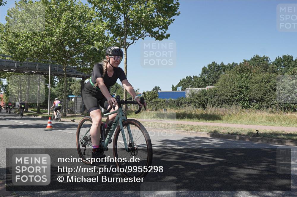 09.08.2026 - GEWOBA Citytriathlon Bremen Michael Burmester http://msf.ph/oto/9955298 09.08.2026 14:42:45 Radfahren 195, 233, 268, 281, 348, 421 meine-sportfotos.de