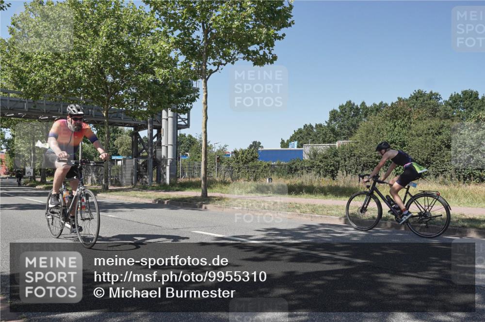 09.08.2026 - GEWOBA Citytriathlon Bremen Michael Burmester http://msf.ph/oto/9955310 09.08.2026 14:43:08 Radfahren 201, 375, 426, 430, 480, 525 meine-sportfotos.de