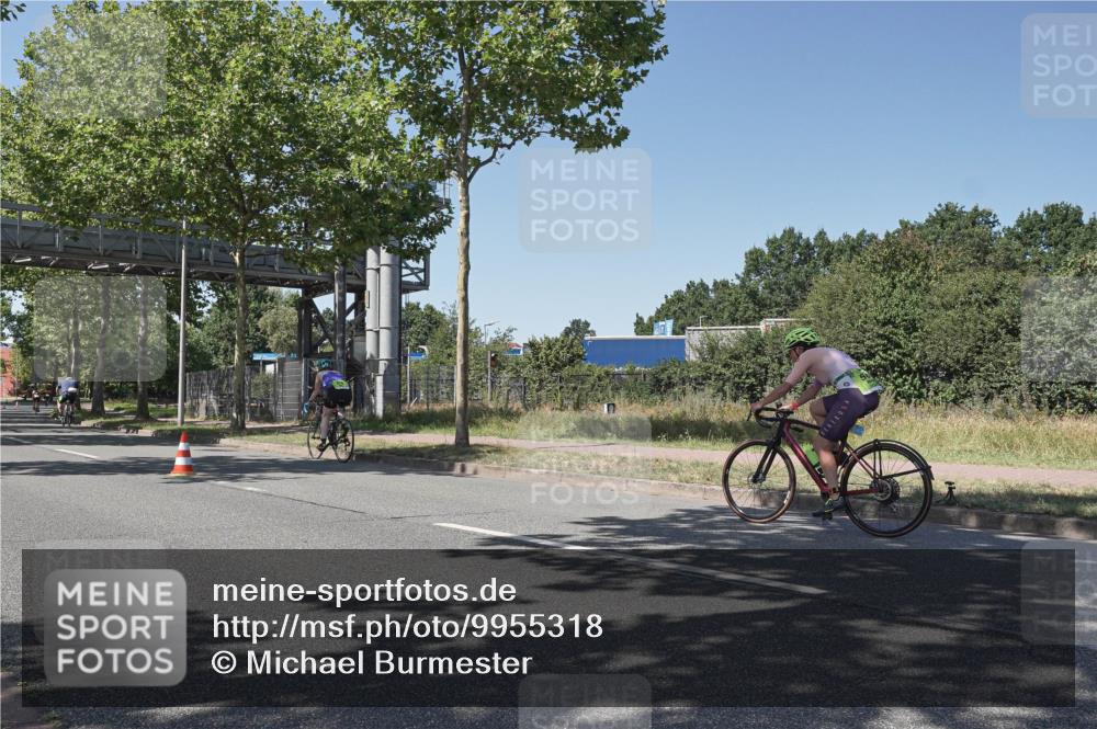 09.08.2026 - GEWOBA Citytriathlon Bremen Michael Burmester http://msf.ph/oto/9955318 09.08.2026 14:43:17 Radfahren 201, 361, 426, 430, 463, 480, 525 meine-sportfotos.de