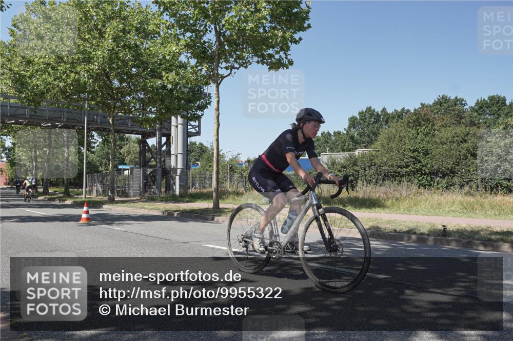 09.08.2026 - GEWOBA Citytriathlon Bremen Michael Burmester http://msf.ph/oto/9955322 09.08.2026 14:43:20 Radfahren 201, 361, 430, 432, 436, 463, 480, 525 meine-sportfotos.de