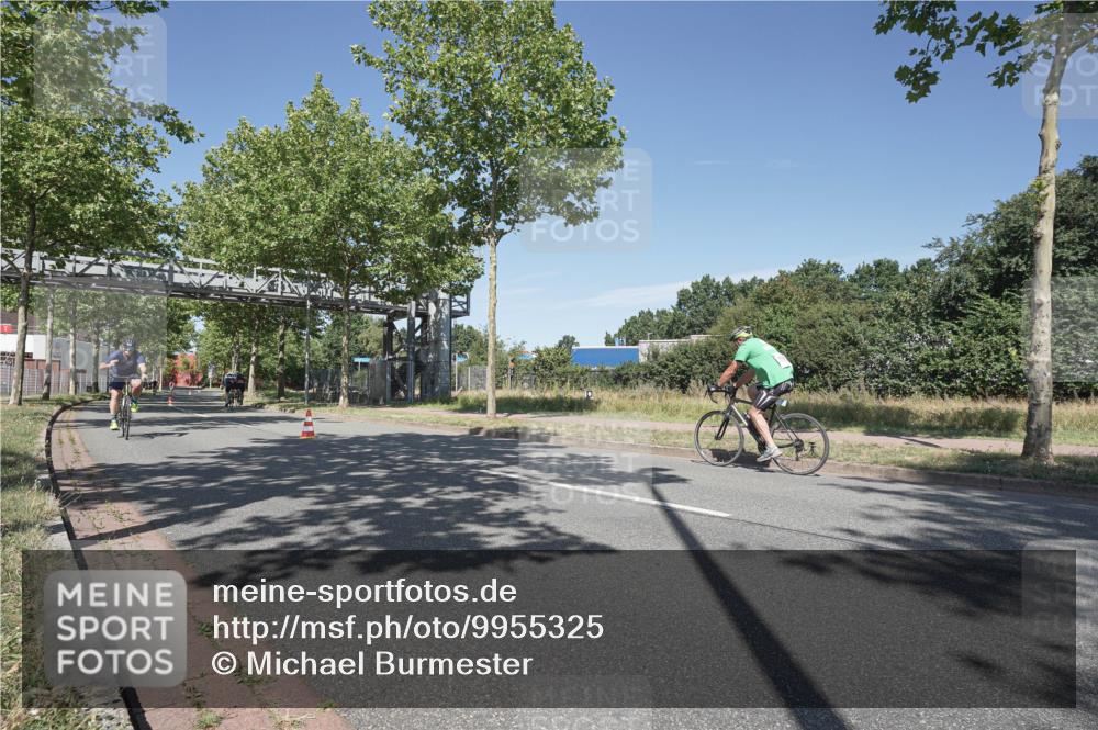 09.08.2026 - GEWOBA Citytriathlon Bremen Michael Burmester http://msf.ph/oto/9955325 09.08.2026 12:18:16 Radfahren 781, 826, 872, 1003, 1146 meine-sportfotos.de