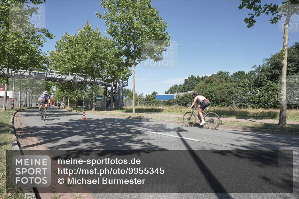 09.08.2026 - GEWOBA Citytriathlon Bremen Michael Burmester http://msf.ph/oto/9955345 09.08.2026 12:18:38 Radfahren 756, 814, 864, 970, 1119 meine-sportfotos.de