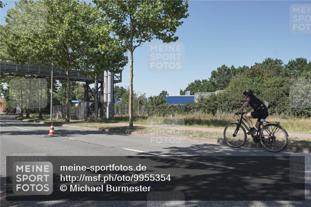 09.08.2026 - GEWOBA Citytriathlon Bremen Michael Burmester http://msf.ph/oto/9955354 09.08.2026 14:43:52 Radfahren 516 meine-sportfotos.de