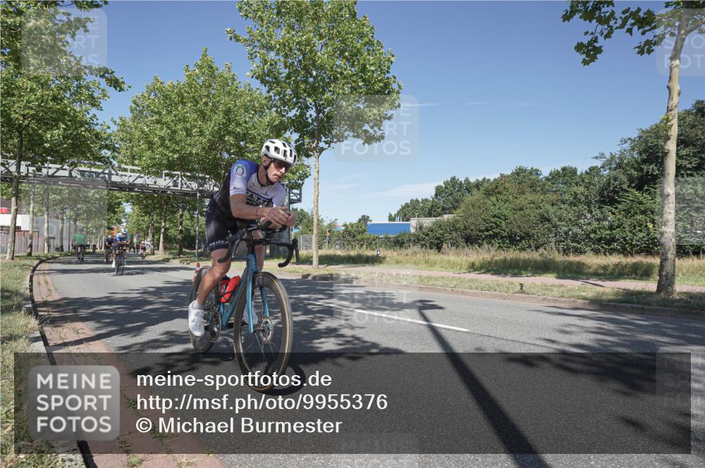 09.08.2026 - GEWOBA Citytriathlon Bremen Michael Burmester http://msf.ph/oto/9955376 09.08.2026 12:19:06 Radfahren 569, 624, 744, 749, 886, 1009, 1120 meine-sportfotos.de