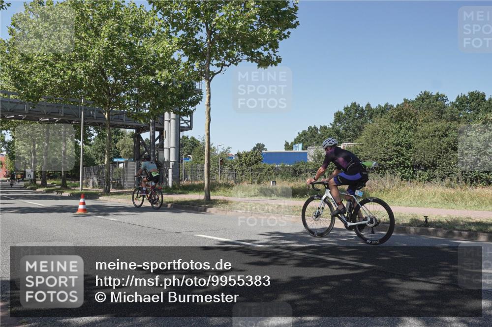 09.08.2026 - GEWOBA Citytriathlon Bremen Michael Burmester http://msf.ph/oto/9955383 09.08.2026 14:44:34 Radfahren 191, 245, 495 meine-sportfotos.de