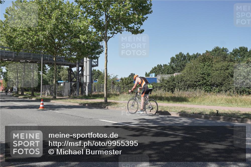 09.08.2026 - GEWOBA Citytriathlon Bremen Michael Burmester http://msf.ph/oto/9955395 09.08.2026 14:44:51 Radfahren 259, 486 meine-sportfotos.de