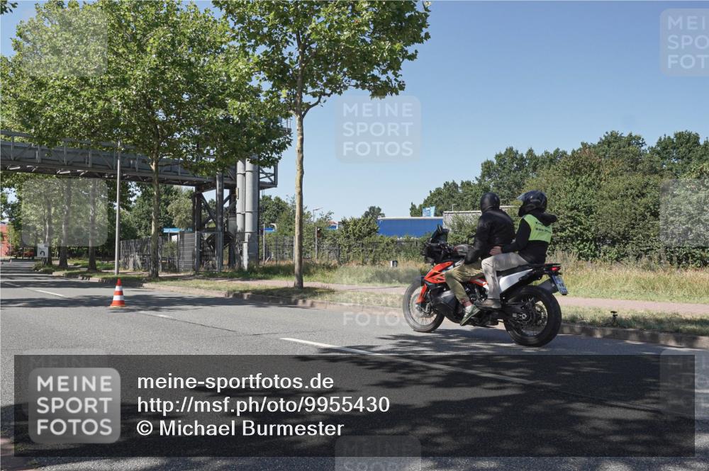 09.08.2026 - GEWOBA Citytriathlon Bremen Michael Burmester http://msf.ph/oto/9955430 09.08.2026 14:45:39 Radfahren 248, 380, 460, 465, 474, 499, 505 meine-sportfotos.de