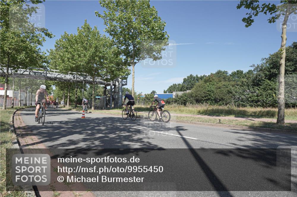 09.08.2026 - GEWOBA Citytriathlon Bremen Michael Burmester http://msf.ph/oto/9955450 09.08.2026 12:19:52 Radfahren 748, 806, 817, 923, 987 meine-sportfotos.de