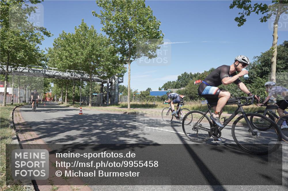 09.08.2026 - GEWOBA Citytriathlon Bremen Michael Burmester http://msf.ph/oto/9955458 09.08.2026 12:20:03 Radfahren 595, 625, 757, 788, 798, 817, 823, 838, 923, 935, 1017, 1129 meine-sportfotos.de