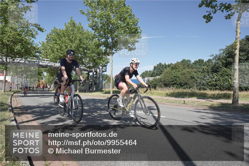 09.08.2026 - GEWOBA Citytriathlon Bremen Michael Burmester http://msf.ph/oto/9955464 09.08.2026 12:20:07 Radfahren 595, 625, 757, 788, 790, 798, 817, 823, 838, 935, 1017, 1113, 1129 meine-sportfotos.de