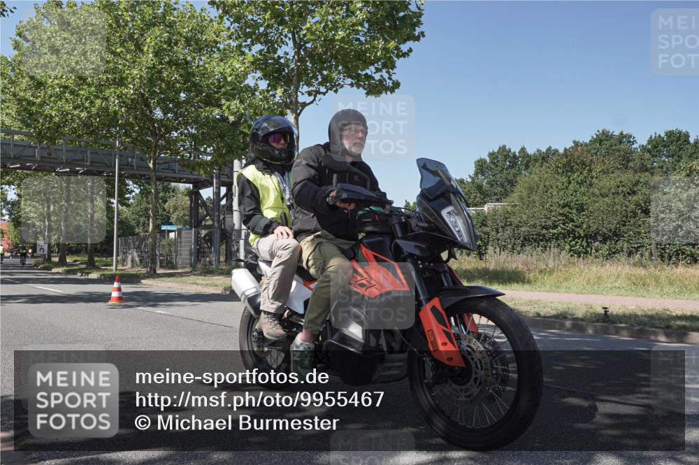 09.08.2026 - GEWOBA Citytriathlon Bremen Michael Burmester http://msf.ph/oto/9955467 09.08.2026 14:46:18 Radfahren 267 meine-sportfotos.de