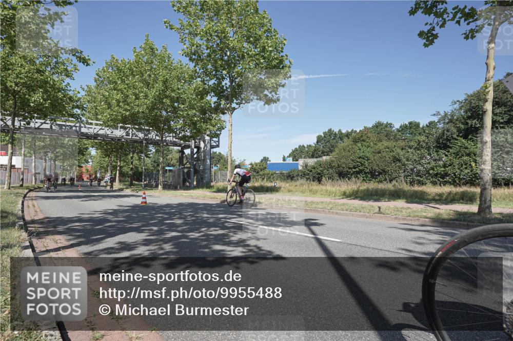 09.08.2026 - GEWOBA Citytriathlon Bremen Michael Burmester http://msf.ph/oto/9955488 09.08.2026 12:20:21 Radfahren 693, 745, 762, 763, 790, 792, 816, 823, 844, 897, 1020, 1113, 1155 meine-sportfotos.de