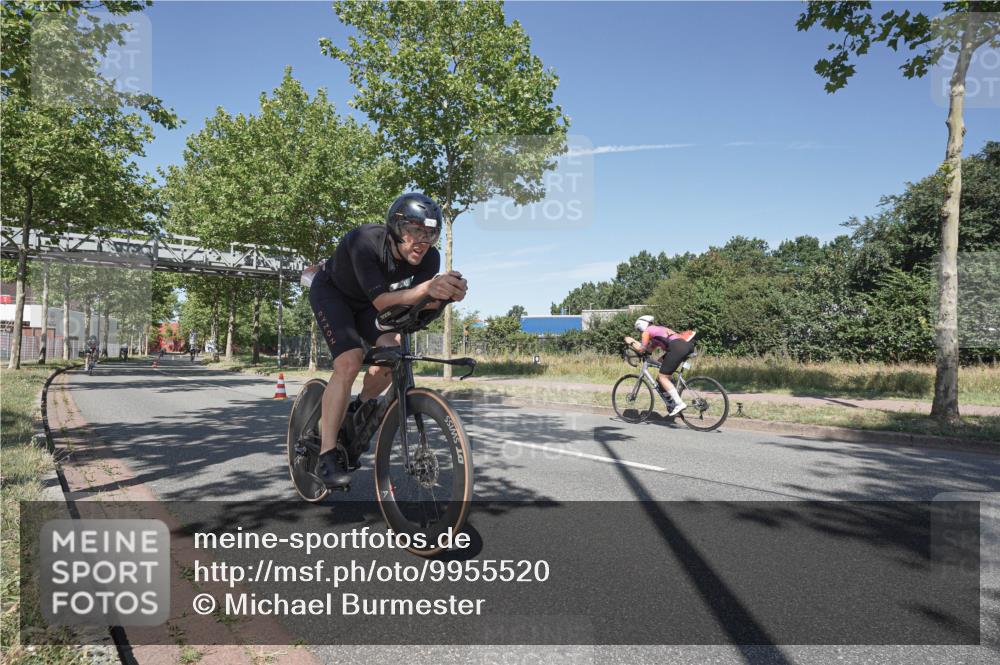 09.08.2026 - GEWOBA Citytriathlon Bremen Michael Burmester http://msf.ph/oto/9955520 09.08.2026 12:20:45 Radfahren 566, 656, 728, 773, 931, 960 meine-sportfotos.de