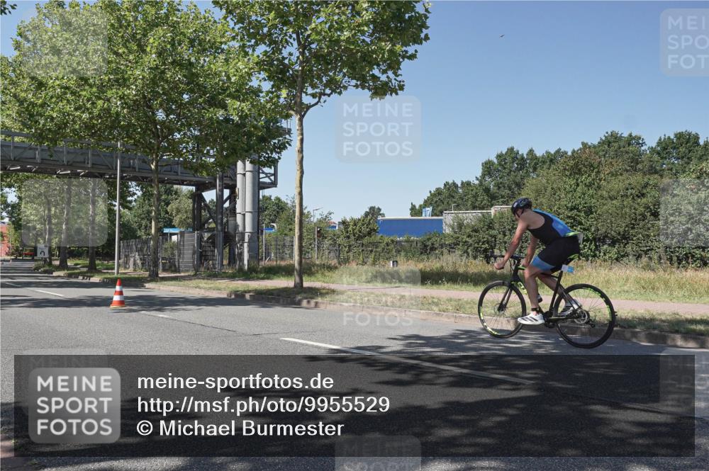 09.08.2026 - GEWOBA Citytriathlon Bremen Michael Burmester http://msf.ph/oto/9955529 09.08.2026 14:48:52 Radfahren 315, 443, 475, 518 meine-sportfotos.de