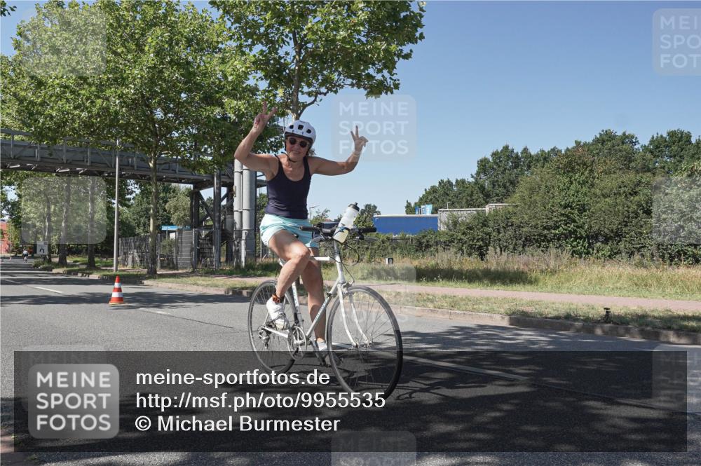 09.08.2026 - GEWOBA Citytriathlon Bremen Michael Burmester http://msf.ph/oto/9955535 09.08.2026 14:49:04 Radfahren 315, 518 meine-sportfotos.de