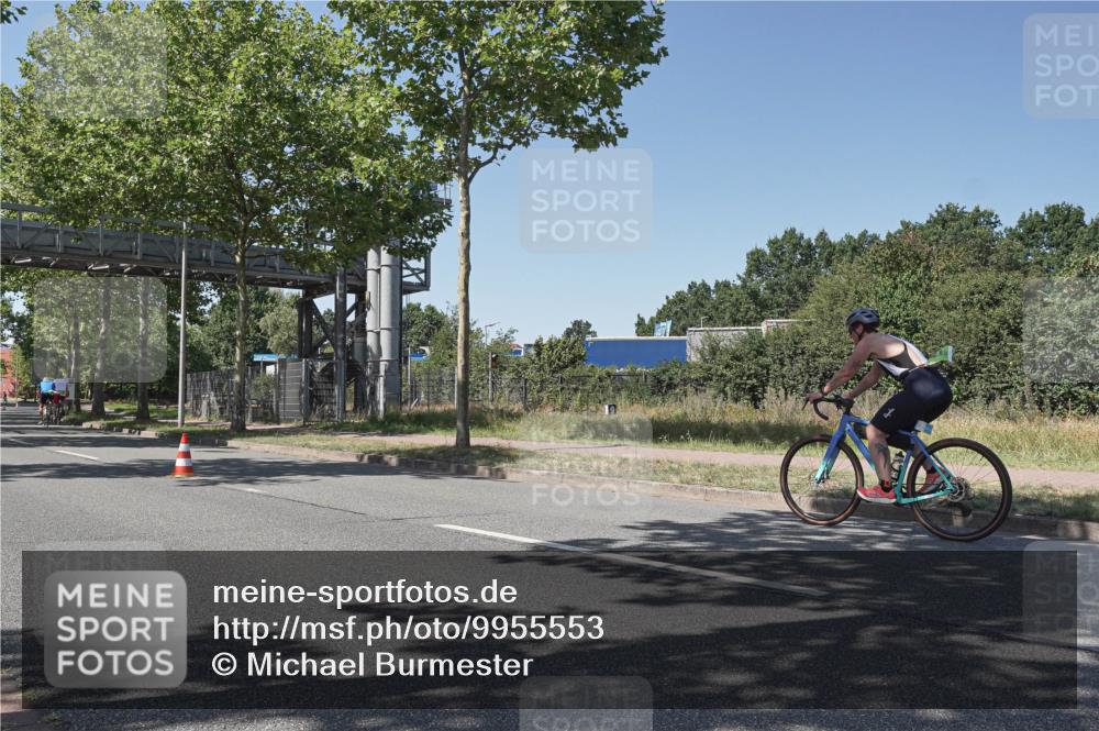 09.08.2026 - GEWOBA Citytriathlon Bremen Michael Burmester http://msf.ph/oto/9955553 09.08.2026 14:51:39 Radfahren 427 meine-sportfotos.de