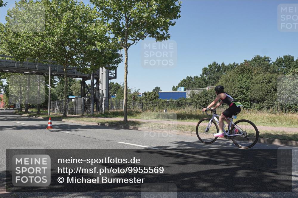 09.08.2026 - GEWOBA Citytriathlon Bremen Michael Burmester http://msf.ph/oto/9955569 09.08.2026 14:53:30 Radfahren 498 meine-sportfotos.de