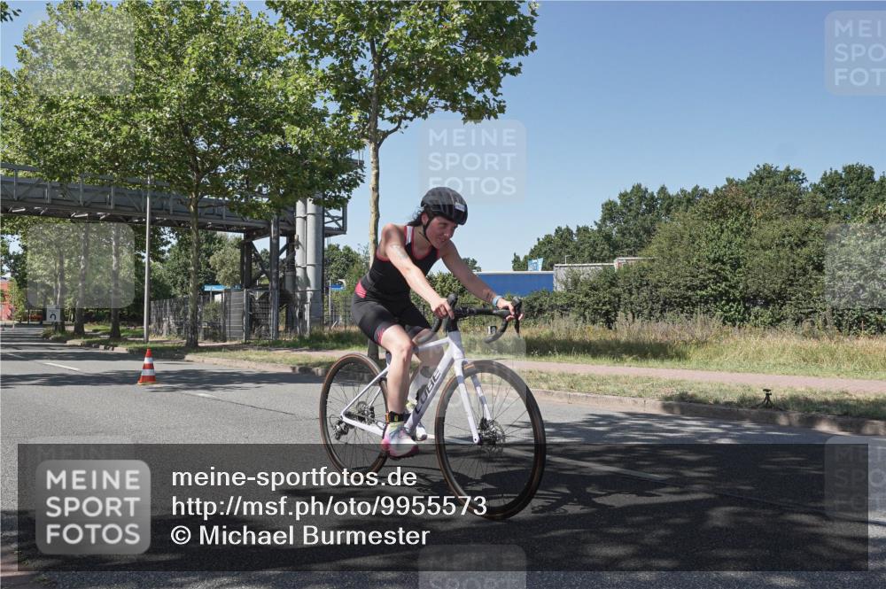 09.08.2026 - GEWOBA Citytriathlon Bremen Michael Burmester http://msf.ph/oto/9955573 09.08.2026 14:54:33 Radfahren 251 meine-sportfotos.de