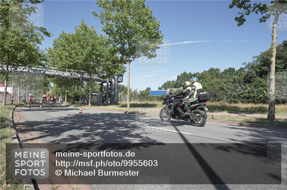 09.08.2026 - GEWOBA Citytriathlon Bremen Michael Burmester http://msf.ph/oto/9955603 09.08.2026 12:21:58 Radfahren 571, 604, 626, 759, 768, 796, 876, 885, 953, 1102, 1114, 1156 meine-sportfotos.de