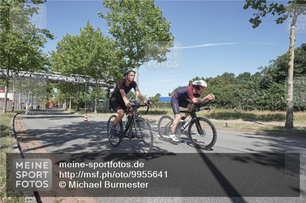 09.08.2026 - GEWOBA Citytriathlon Bremen Michael Burmester http://msf.ph/oto/9955641 09.08.2026 12:22:44 Radfahren 664, 681, 787, 800, 805, 945, 956, 1108 meine-sportfotos.de